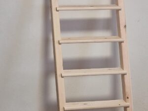 Scala in legno per soppalco e letto a castello