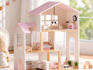 Casa delle bambole in legno ROBUD 3 piani con 37 accessori