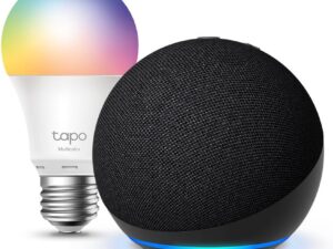 Echo Dot 5ª gen + Lampadina Smart Tapo L530EA - Kit Casa Intelligente