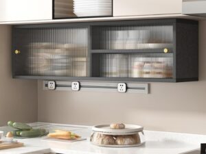 Vetrina pensile in legno e vetro per cucina